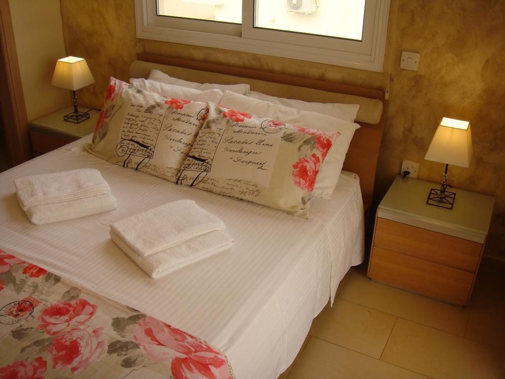 Athena Villa Ayia Napa Exterior foto